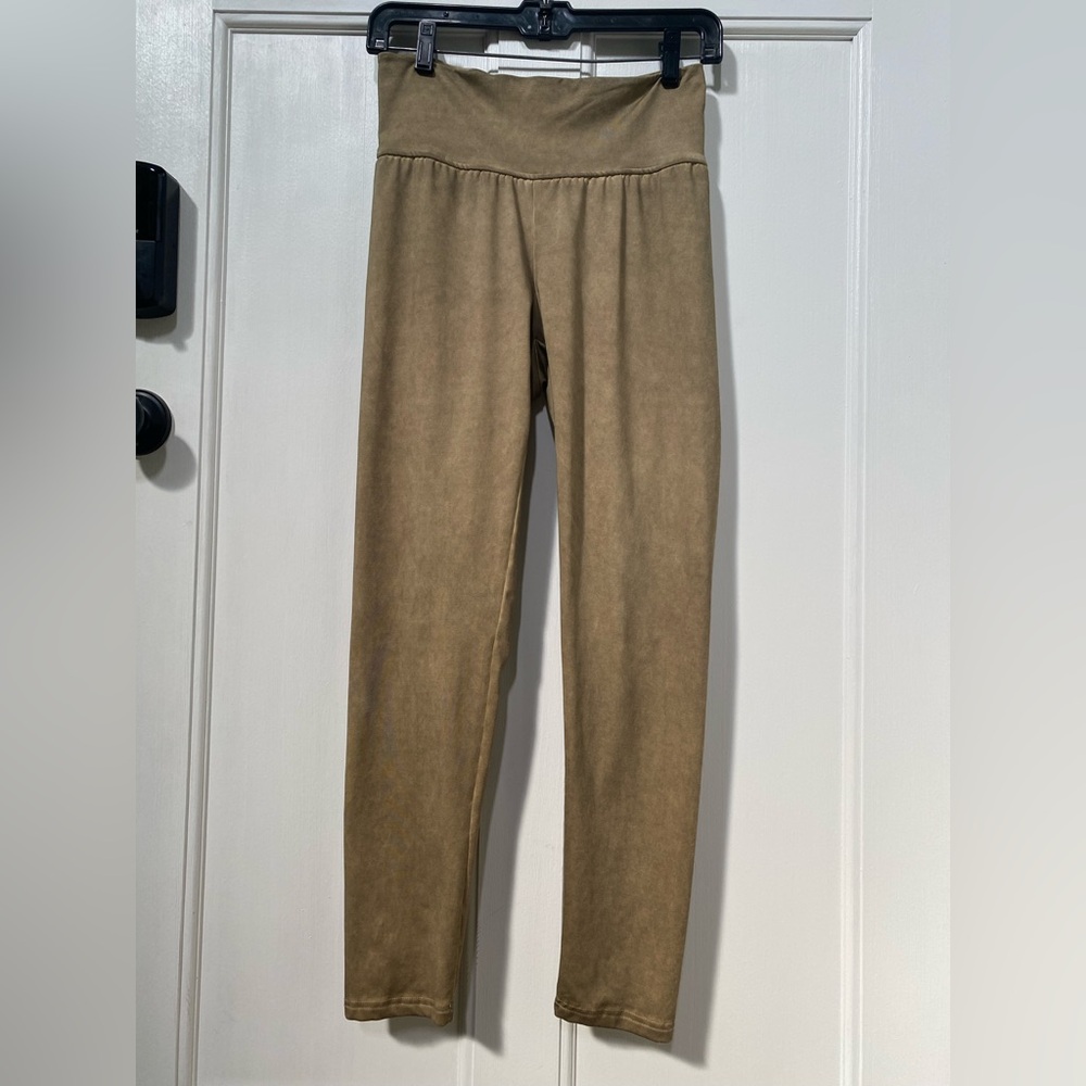 POL Olive Leggings